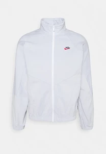Nike M Different